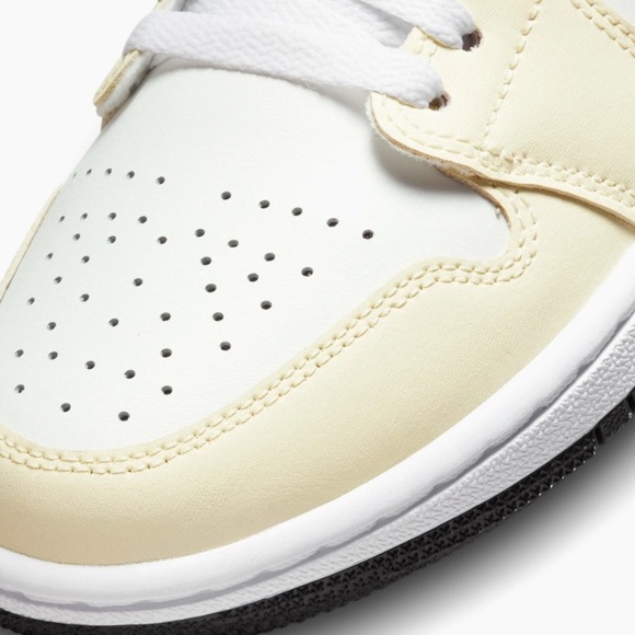 Nike Air Jordan 1 Mid Coconut Milk - Picture 7 of 7